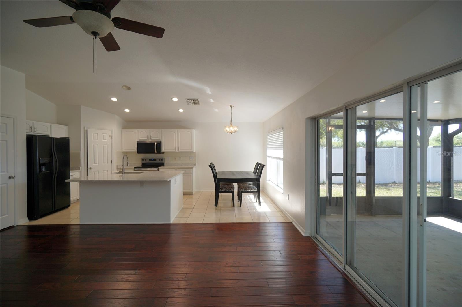 DUPREE LAKES B-1-B-4 & L-1-L-8 - Residential Lease