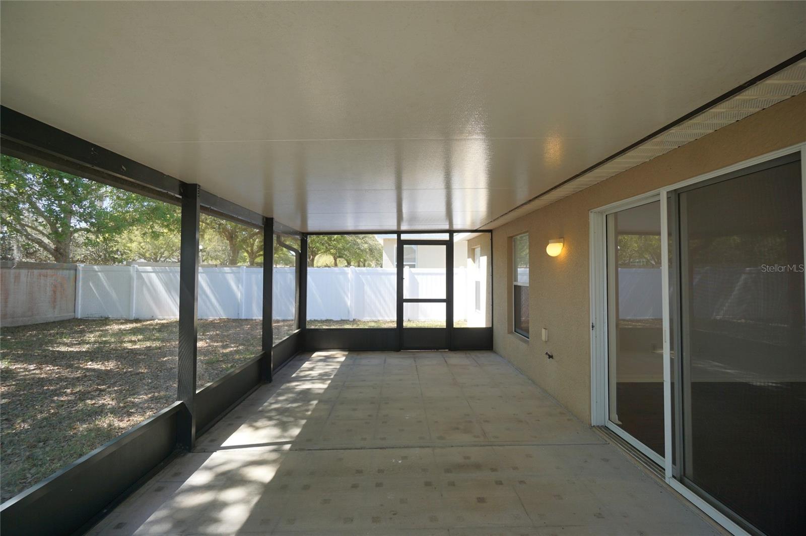 DUPREE LAKES B-1-B-4 & L-1-L-8 - Residential Lease