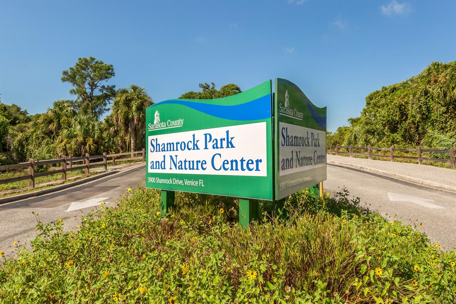 SOUTH VENICE - Residential