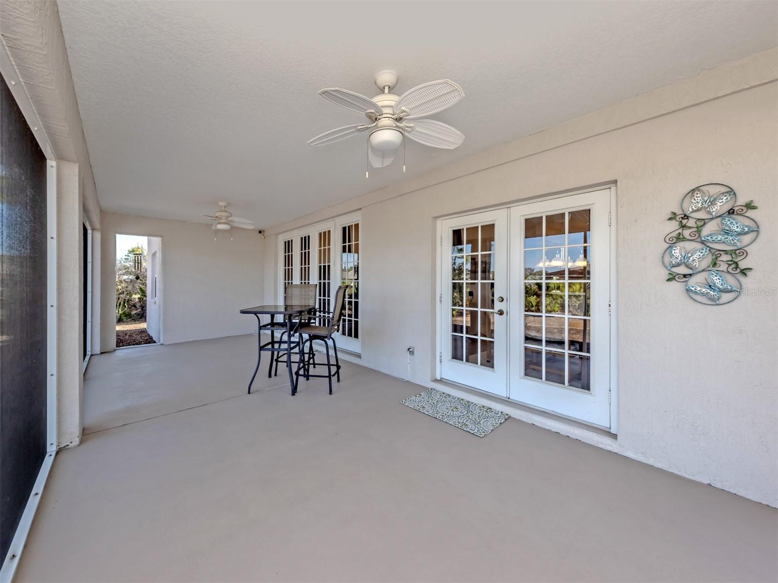 SOUTH VENICE - Residential