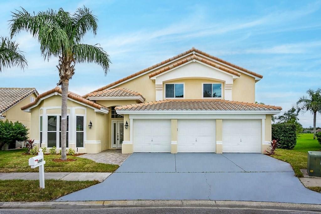 VENTURA PLACE - Residential