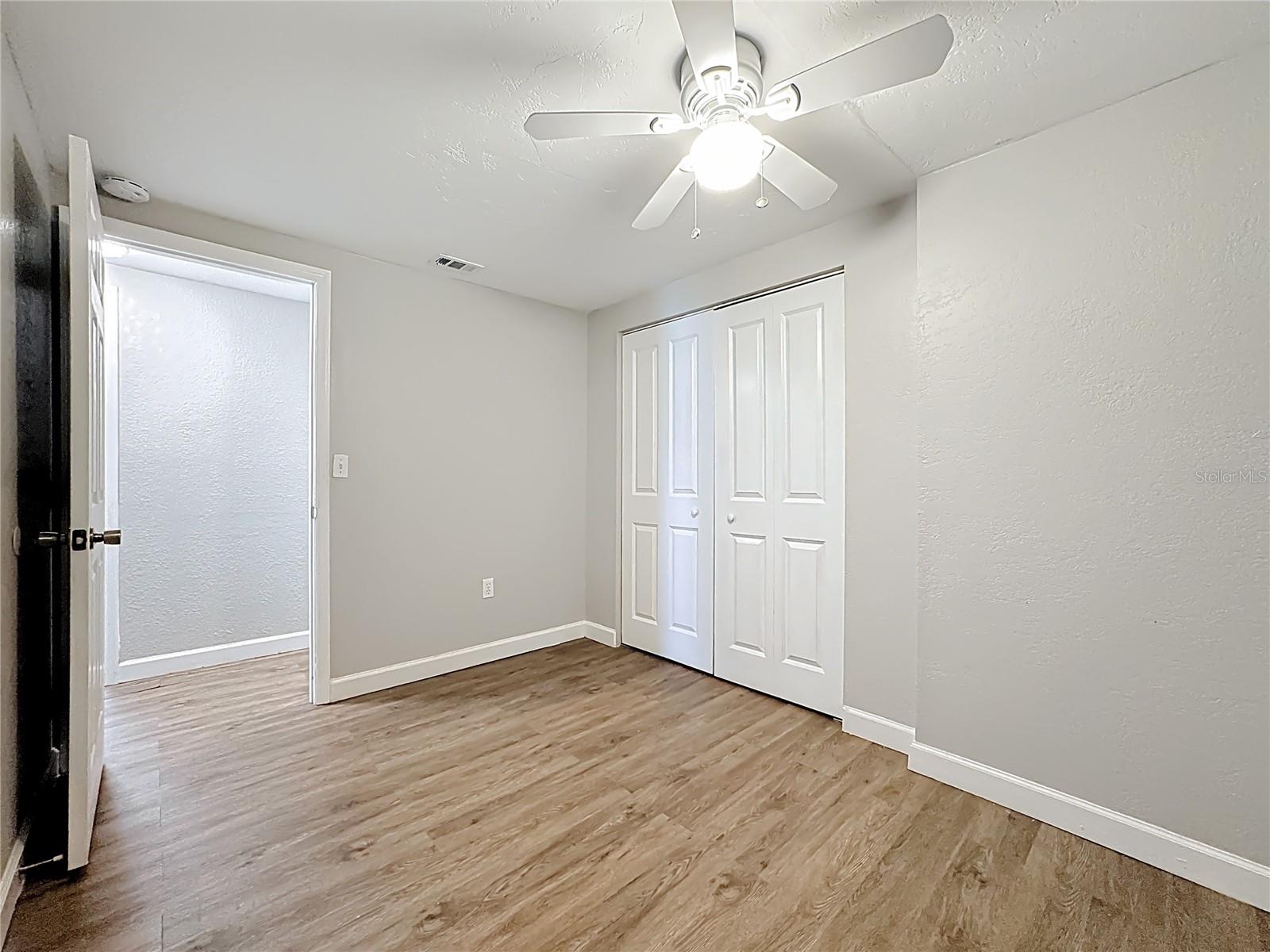 HARBOR OAKS - Residential