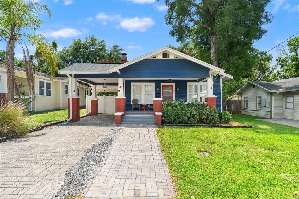 Photo of 324 W Haya Street, Tampa, FL 33603 (MLS # TB8498171)
