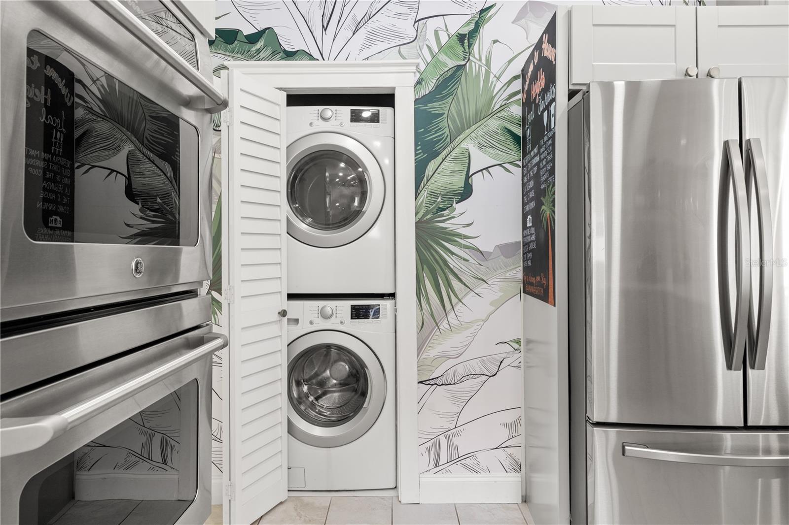 RIVERCREST - Residential