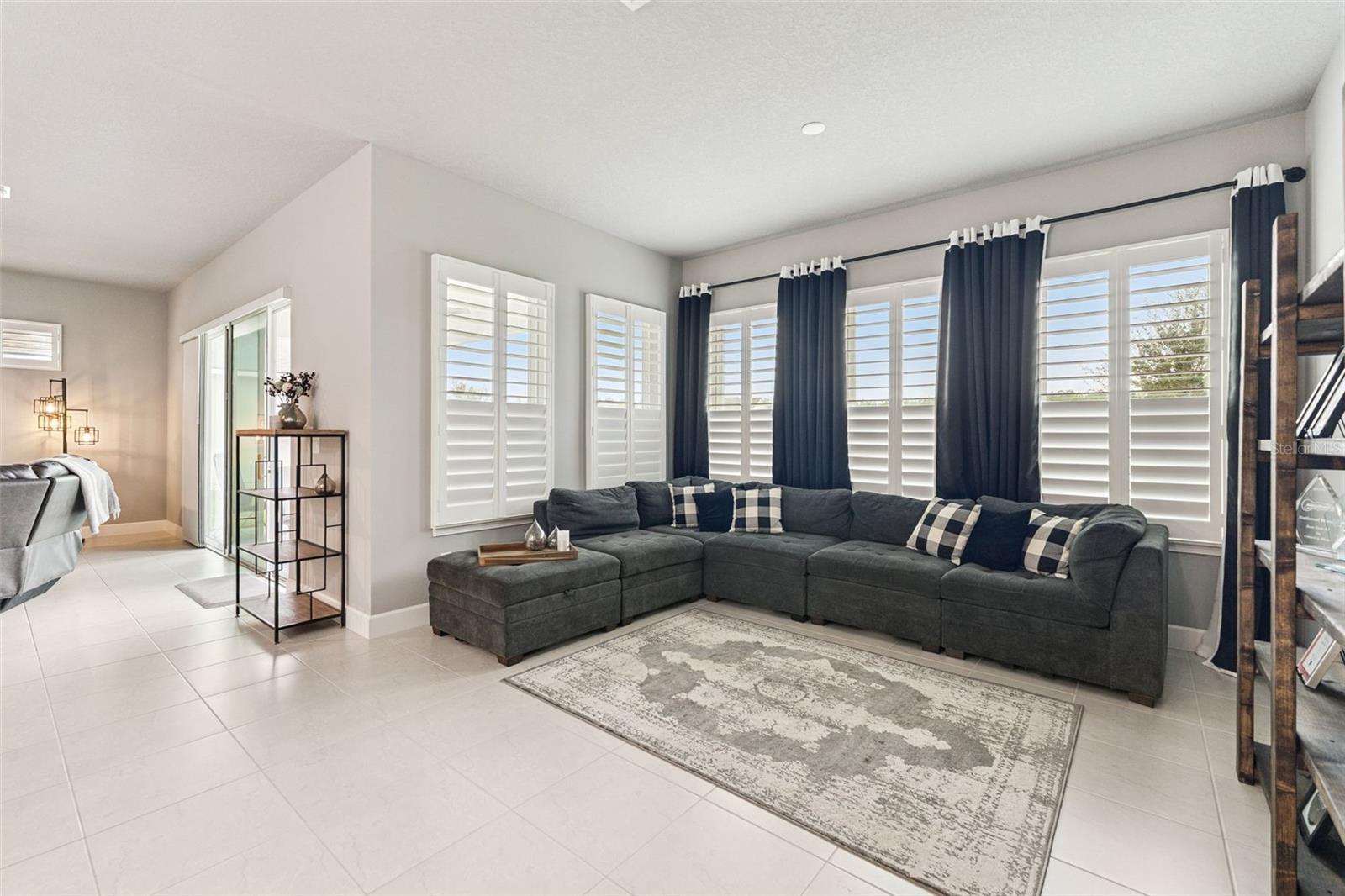 MOSAIC PH 1B-1 - Residential