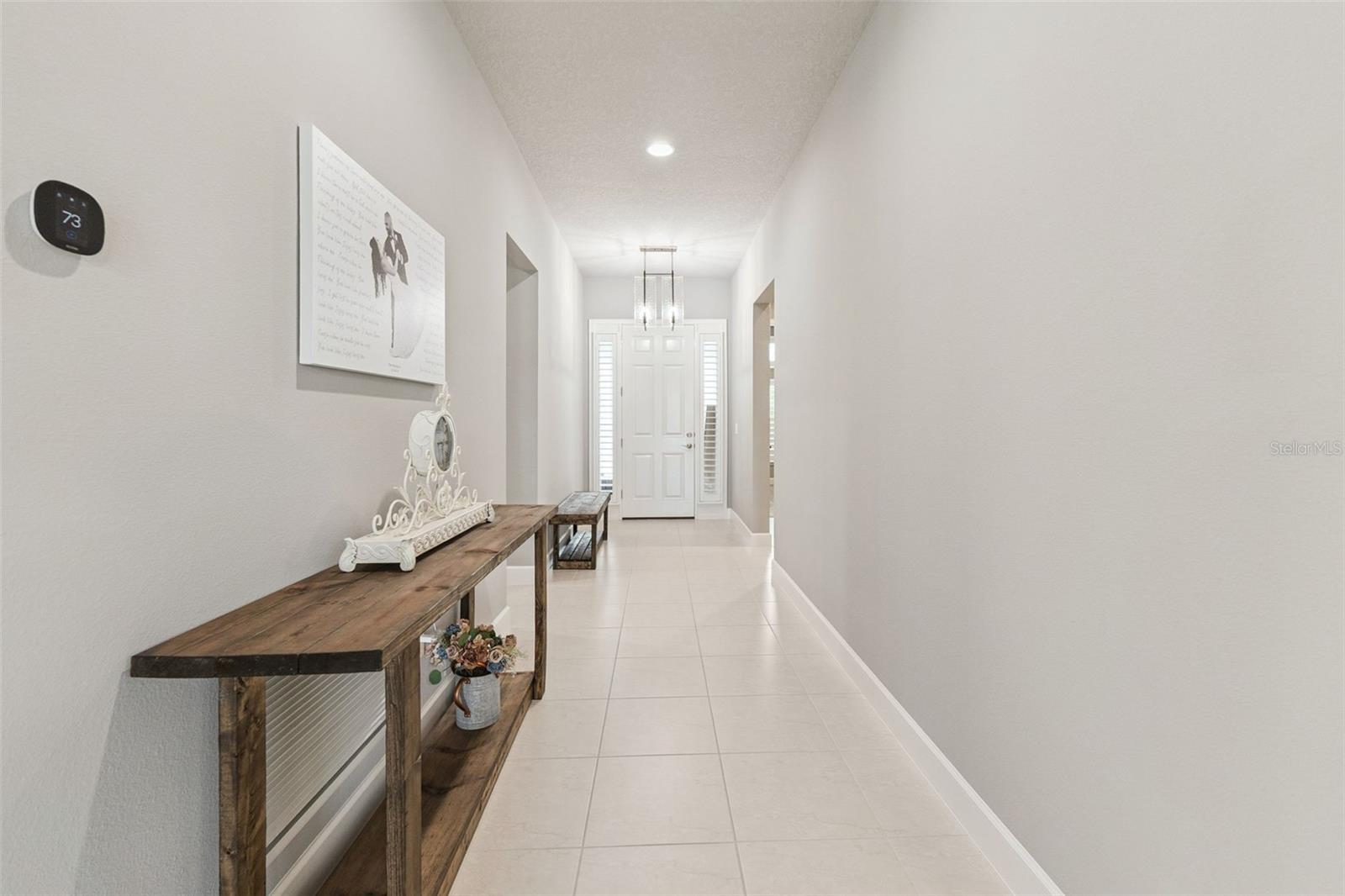 569 MOSAIC BOULEVARD