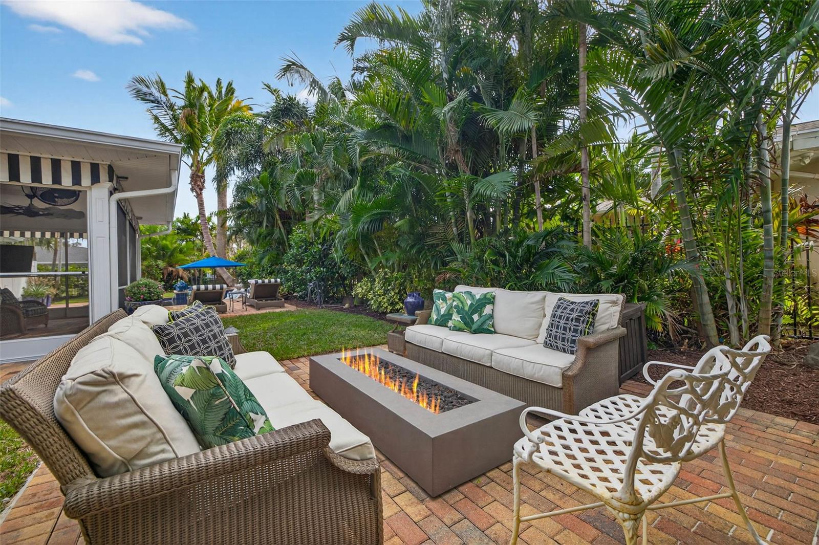 BELLEAIR ESTATES REP - Residential