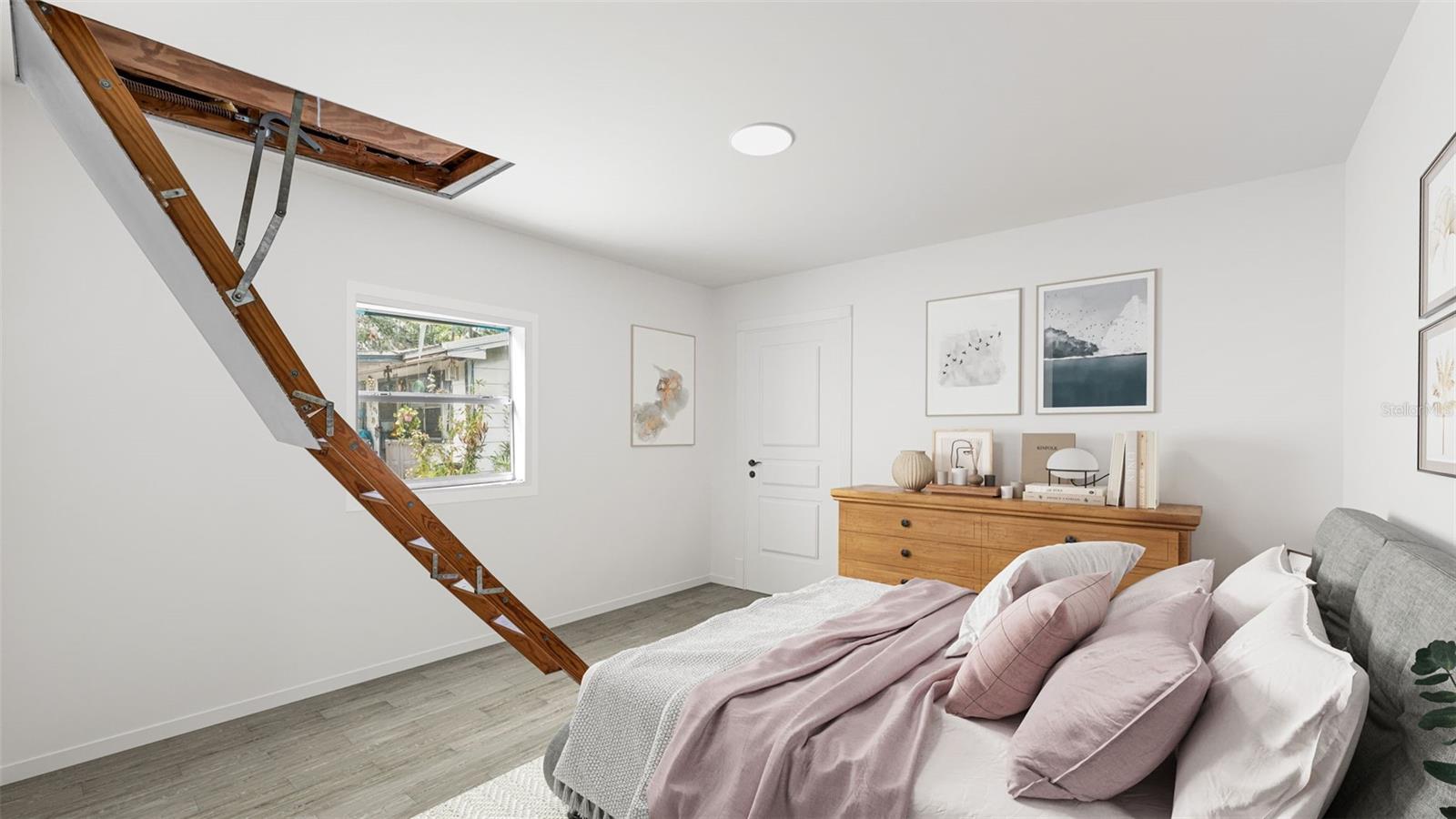 OAKRIDGE HEIGHTS - Residential