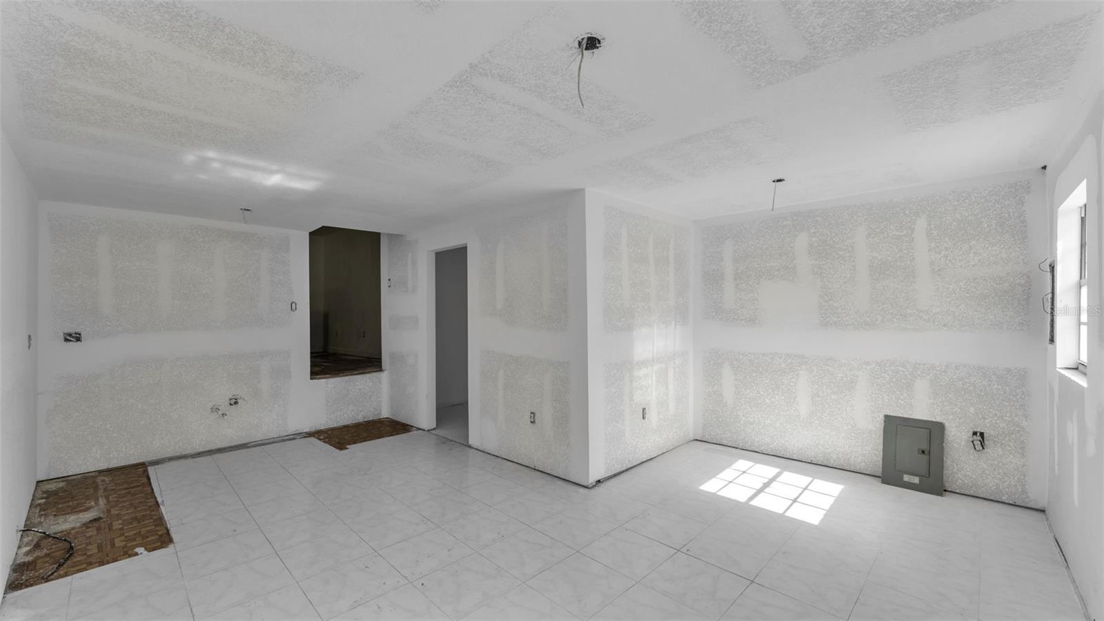 OAKRIDGE HEIGHTS - Residential