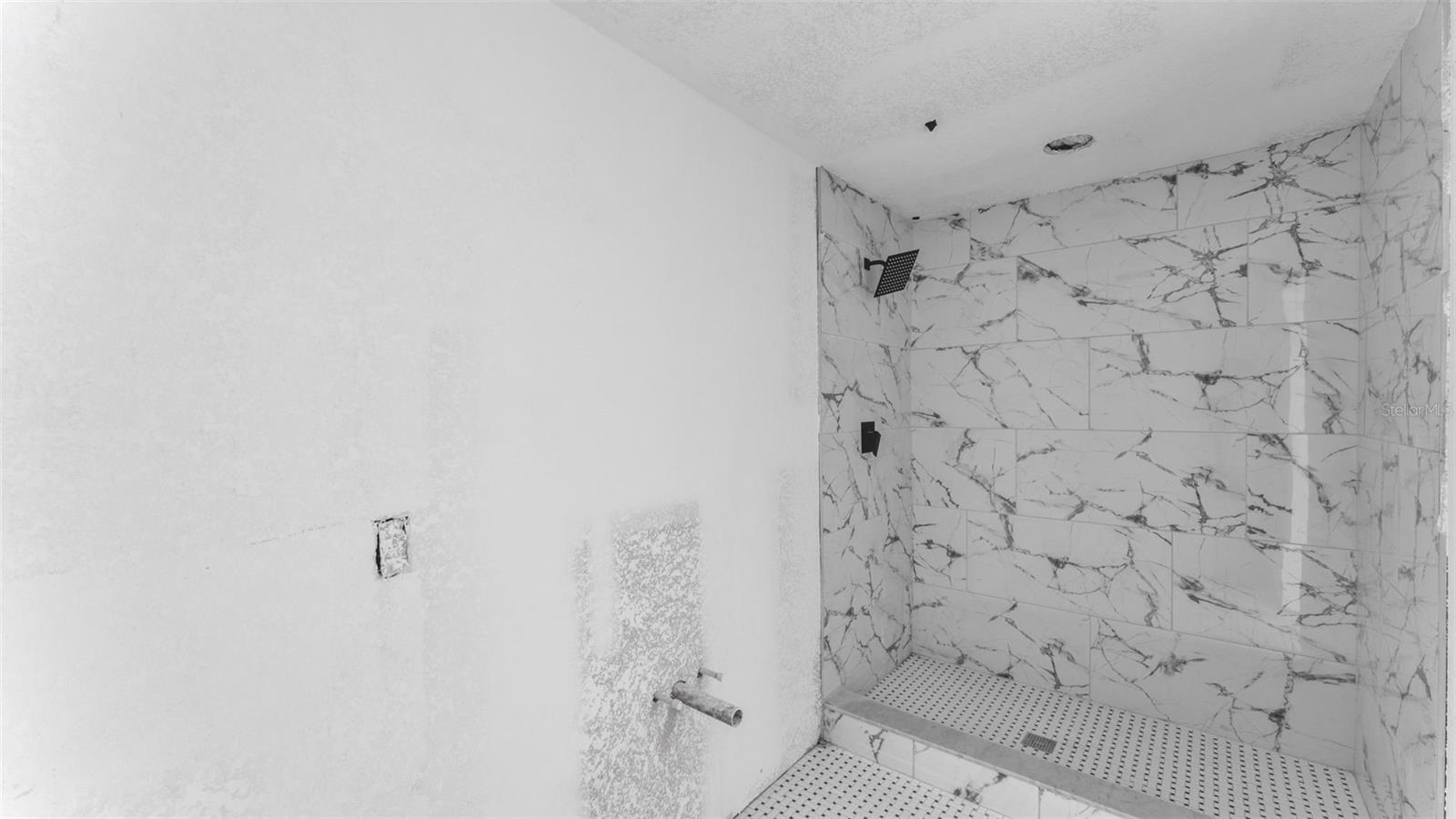 OAKRIDGE HEIGHTS - Residential