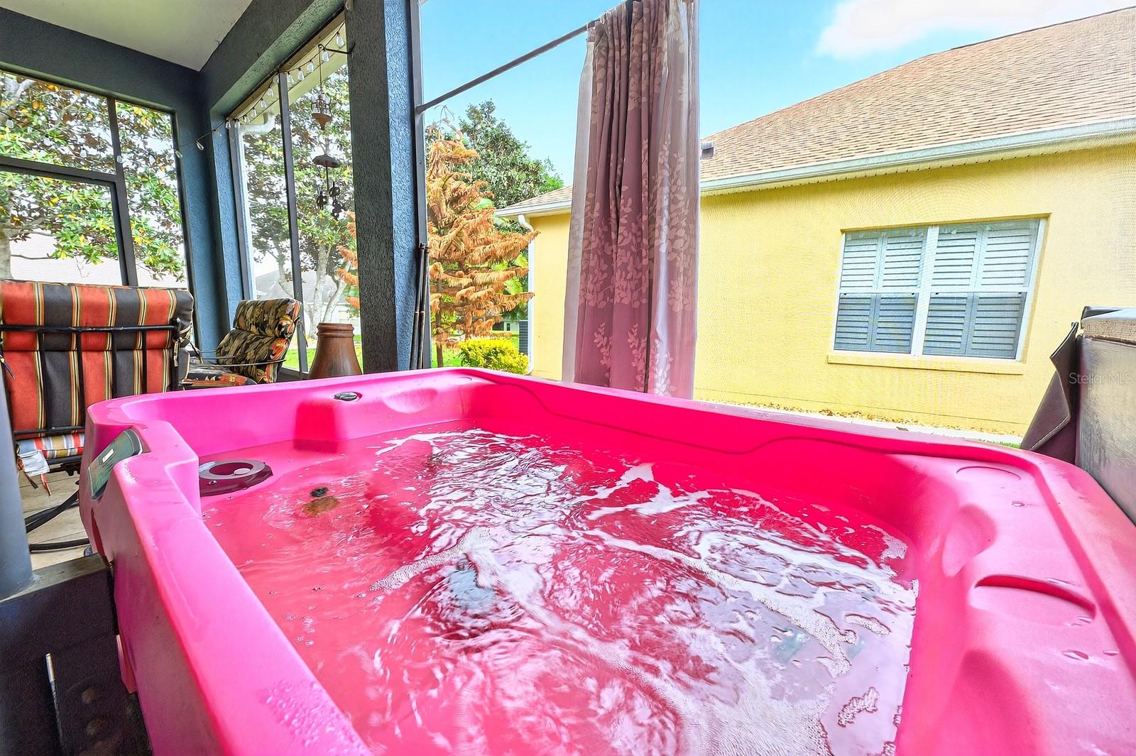 PLANTATION AT LEESBURG GLENDALE VILLAGE - Residential