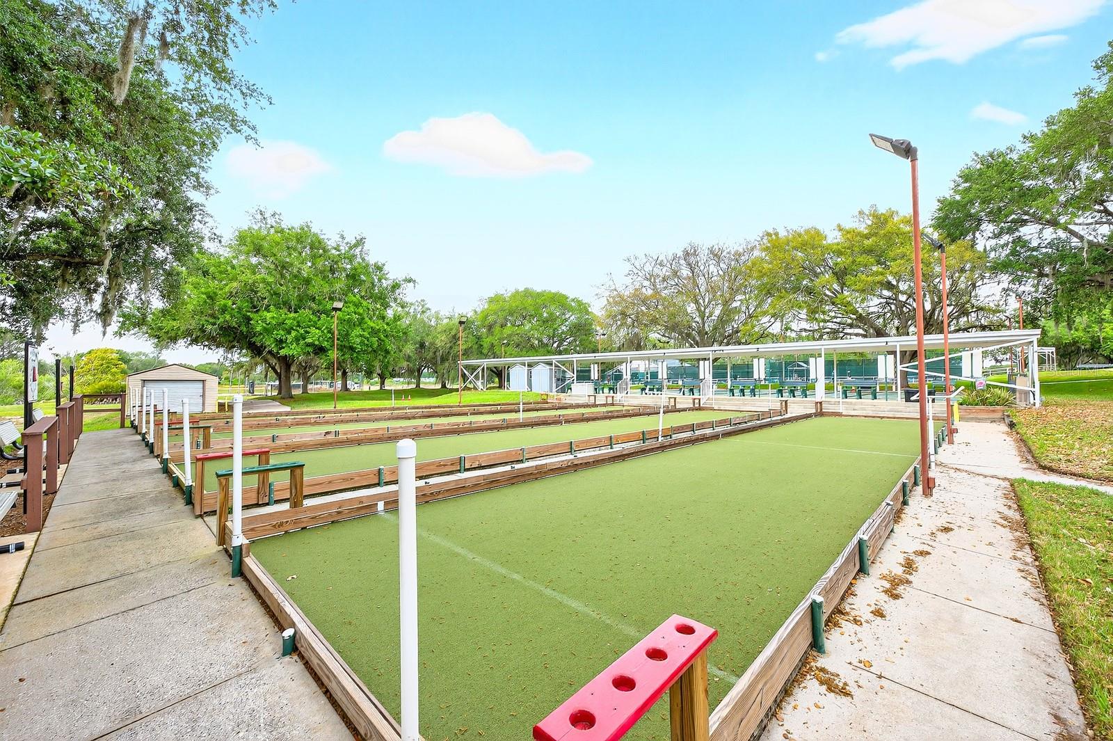 PLANTATION AT LEESBURG GLENDALE VILLAGE - Residential