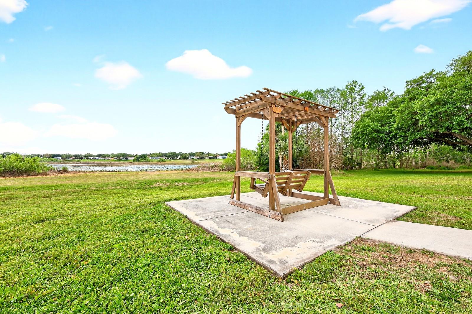 PLANTATION AT LEESBURG GLENDALE VILLAGE - Residential