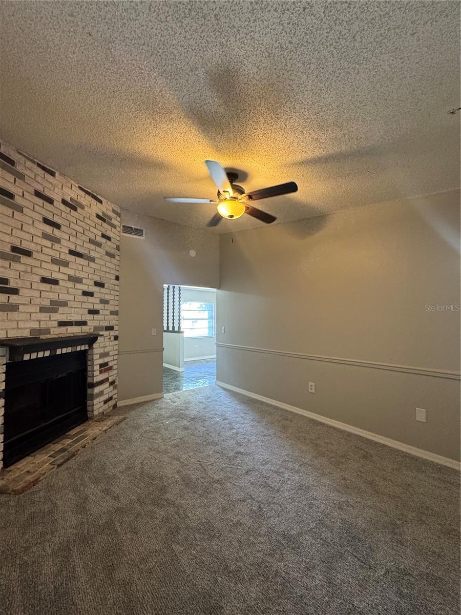 721 GREENLEAF LANE