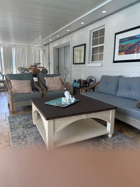 VENICE PARK - Residential