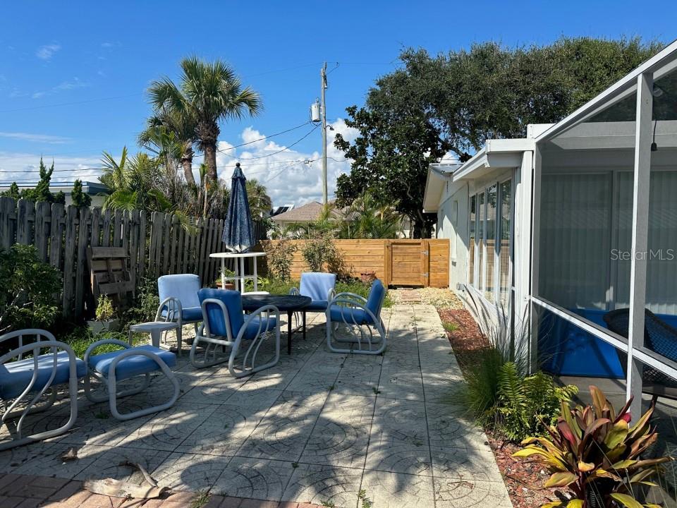 VENICE PARK - Residential