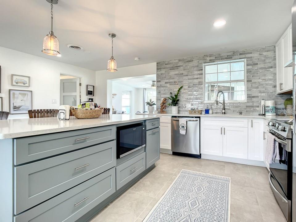 VENICE PARK - Residential