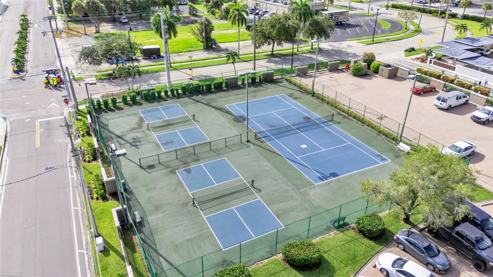 POINTE ROYALE CONDO A - Residential