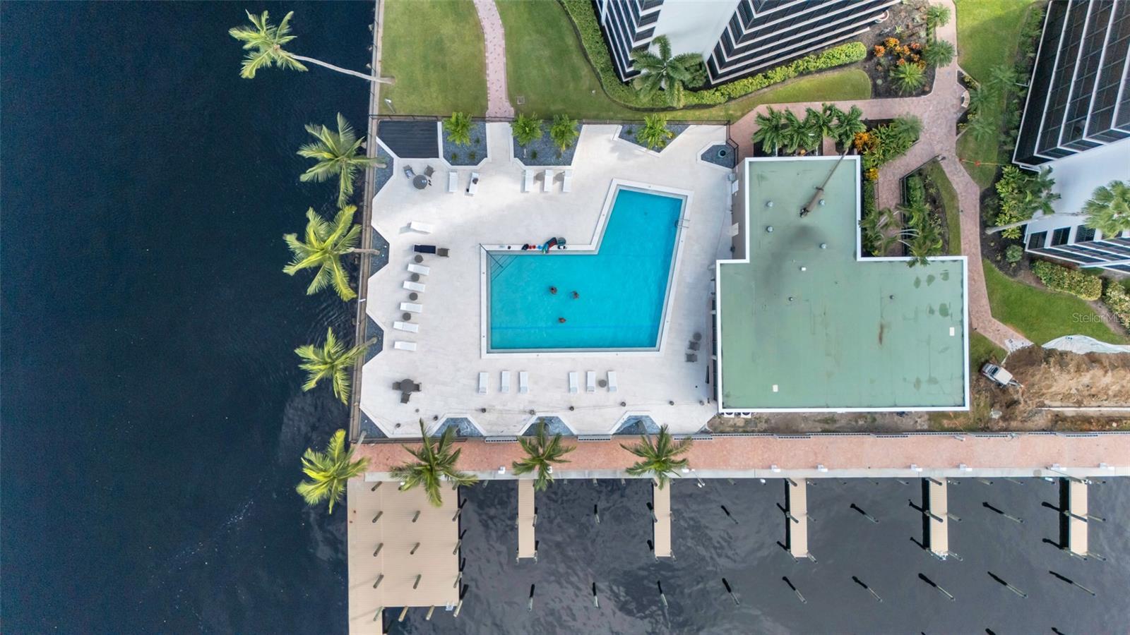 POINTE ROYALE CONDO A - Residential