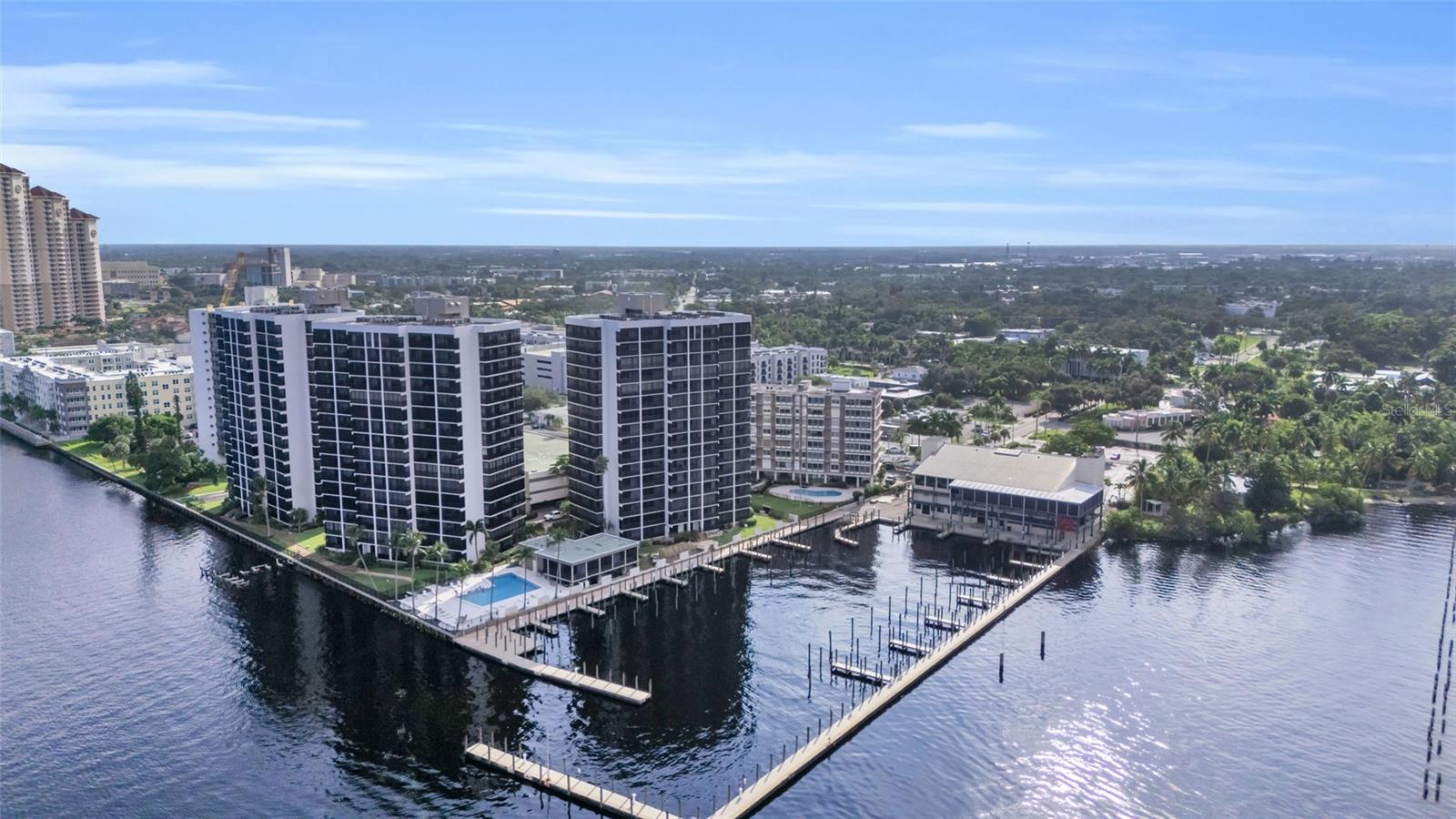 1920 VIRGINIA AVENUE 902