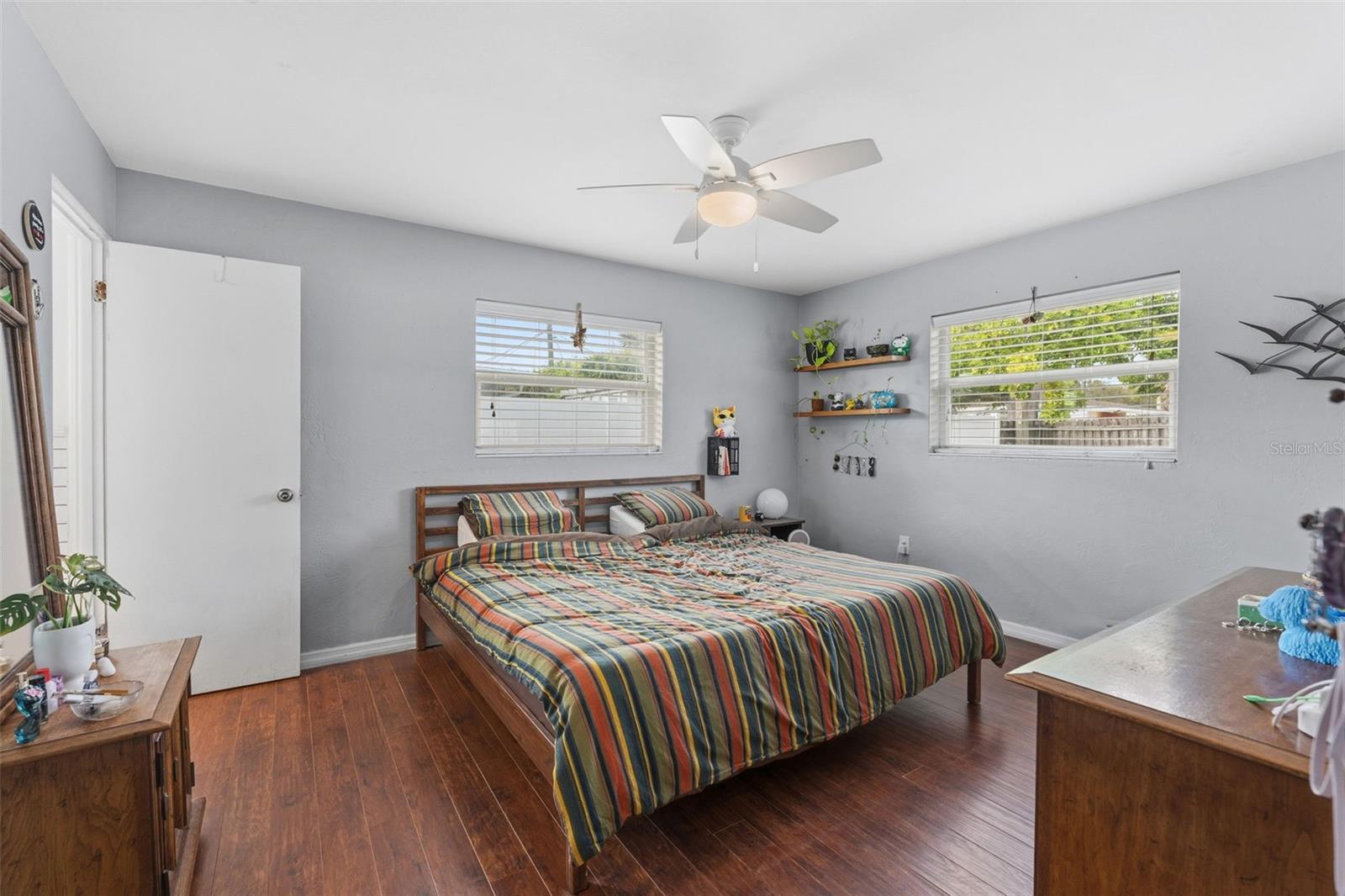 SHERYL MANOR - Residential