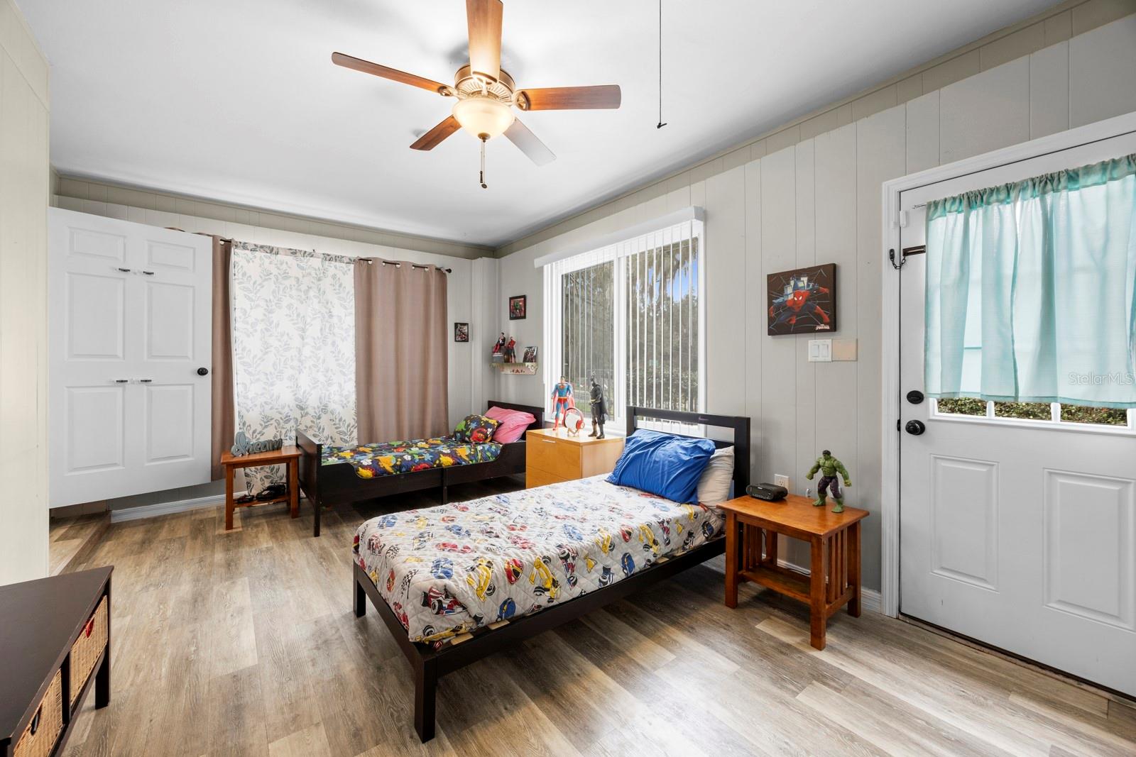 SPRING LAKE MANOR - Residential