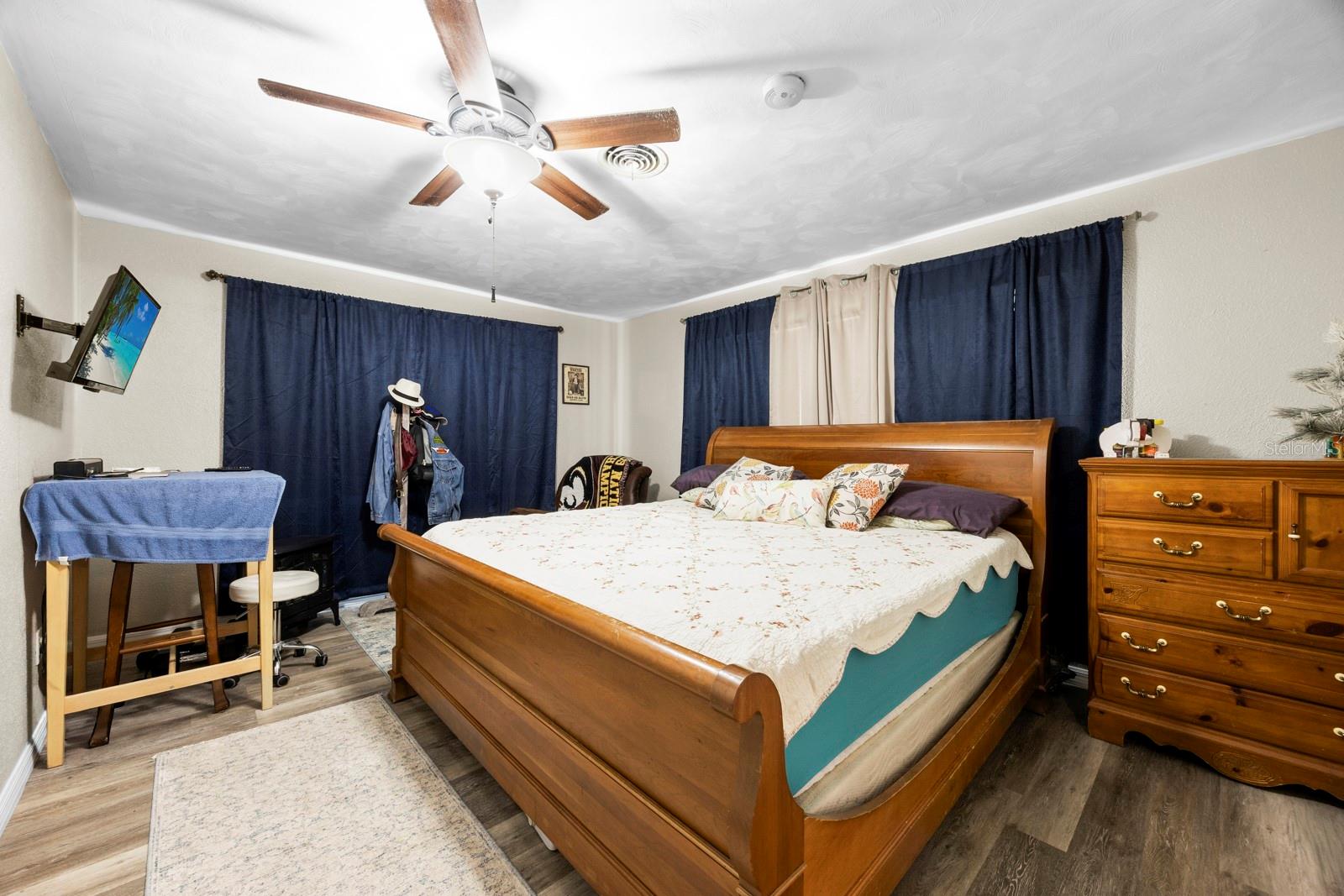 SPRING LAKE MANOR - Residential