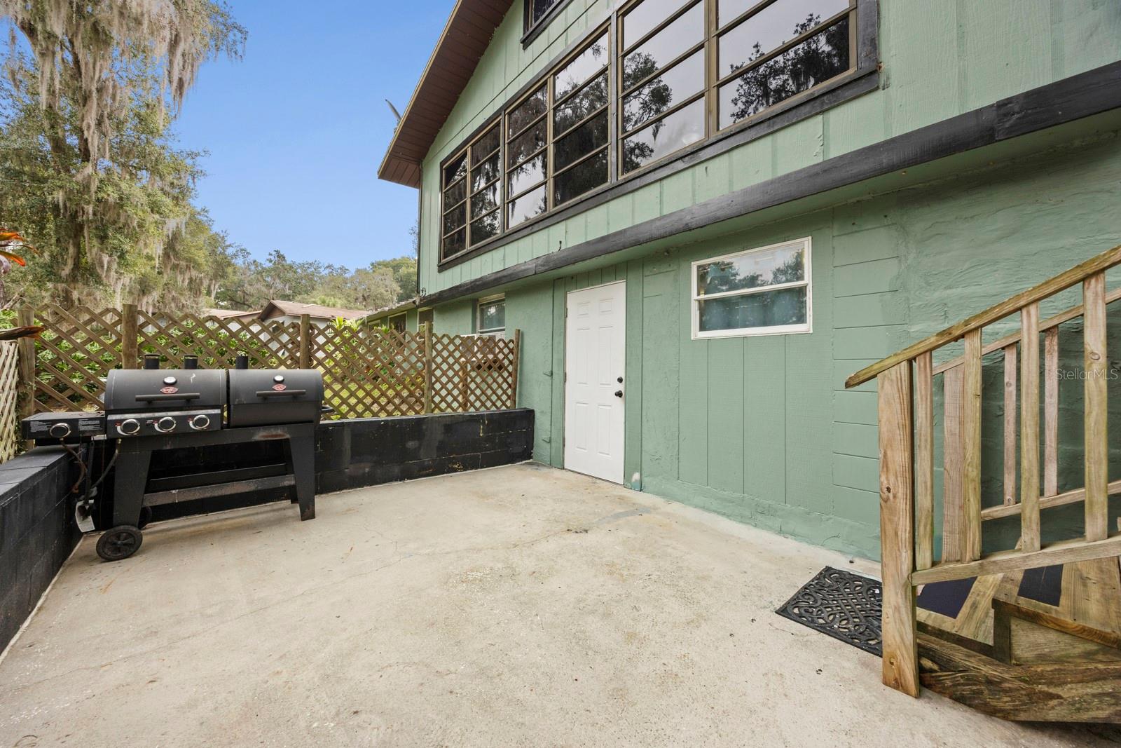 SPRING LAKE MANOR - Residential