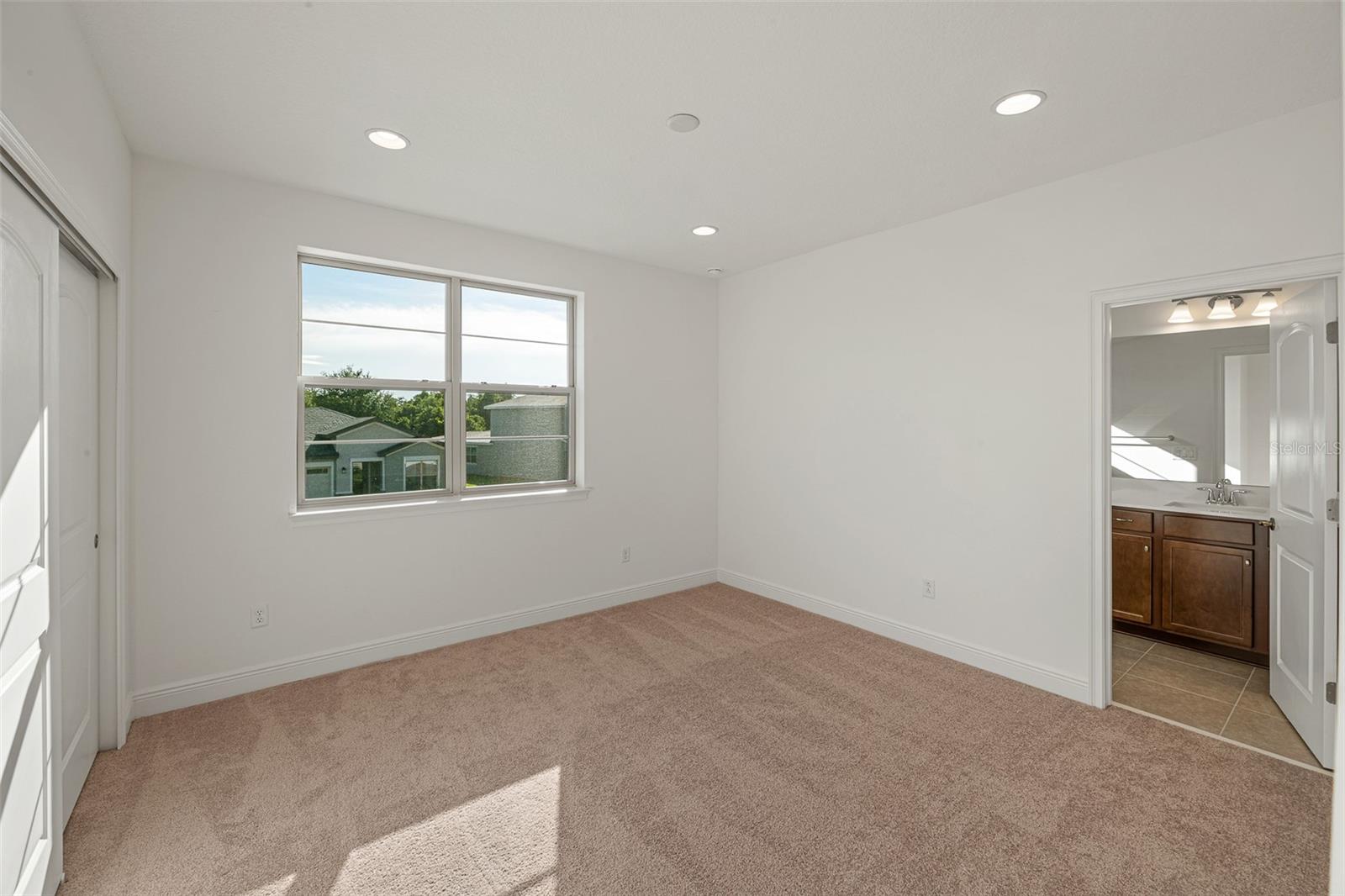 ENCLAVE AT LAKES OF HARMONY - Residential Lease