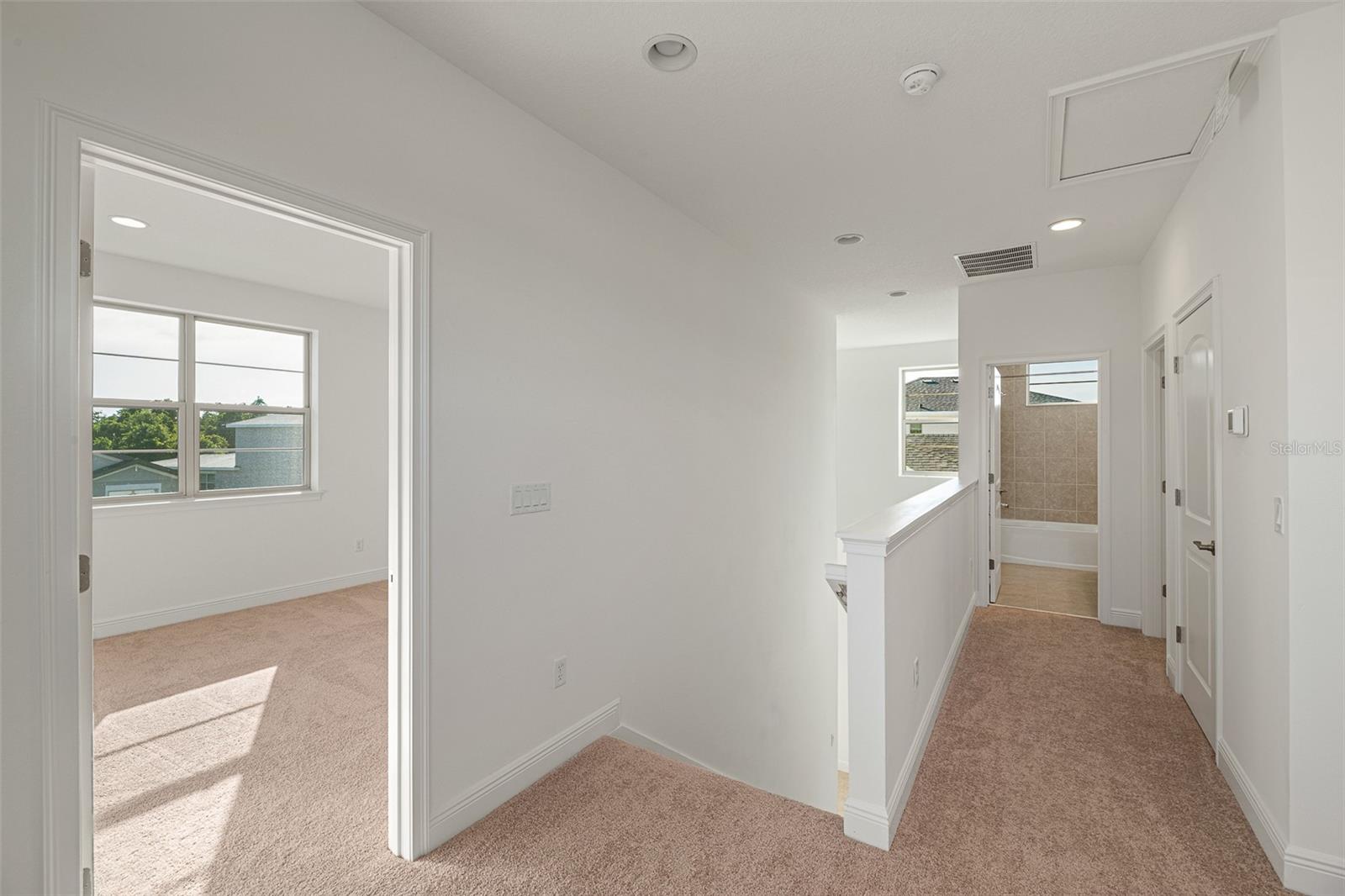 ENCLAVE AT LAKES OF HARMONY - Residential Lease