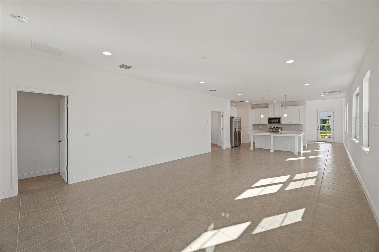 ENCLAVE AT LAKES OF HARMONY - Residential Lease