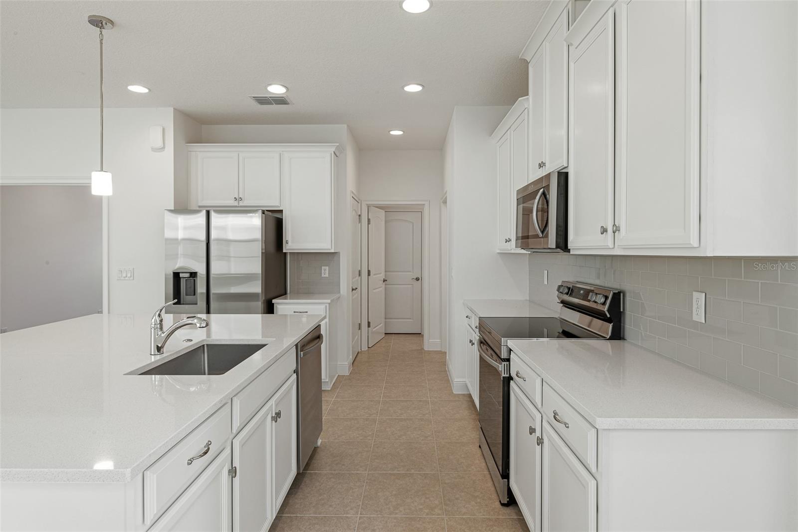 ENCLAVE AT LAKES OF HARMONY - Residential Lease