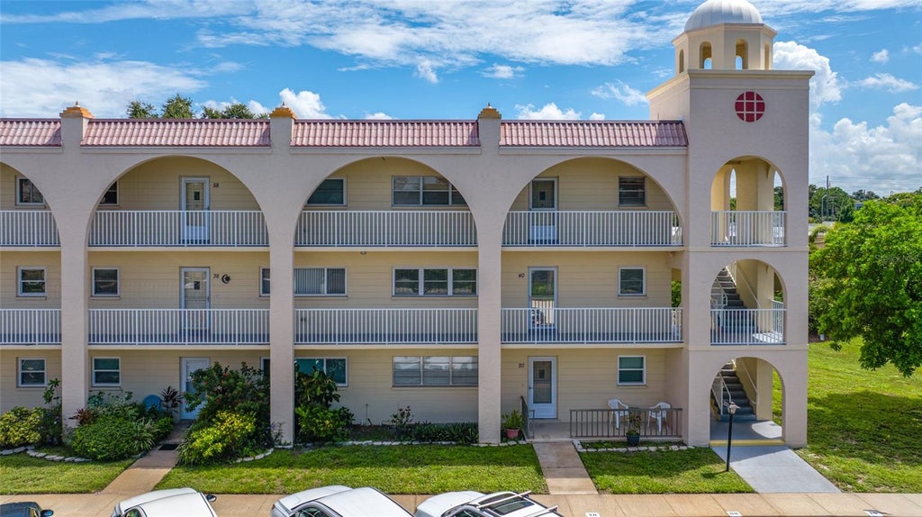 Photo of 2258 World Parkway Boulevard W #40, Clearwater, FL 33763 (MLS # TB8545966)