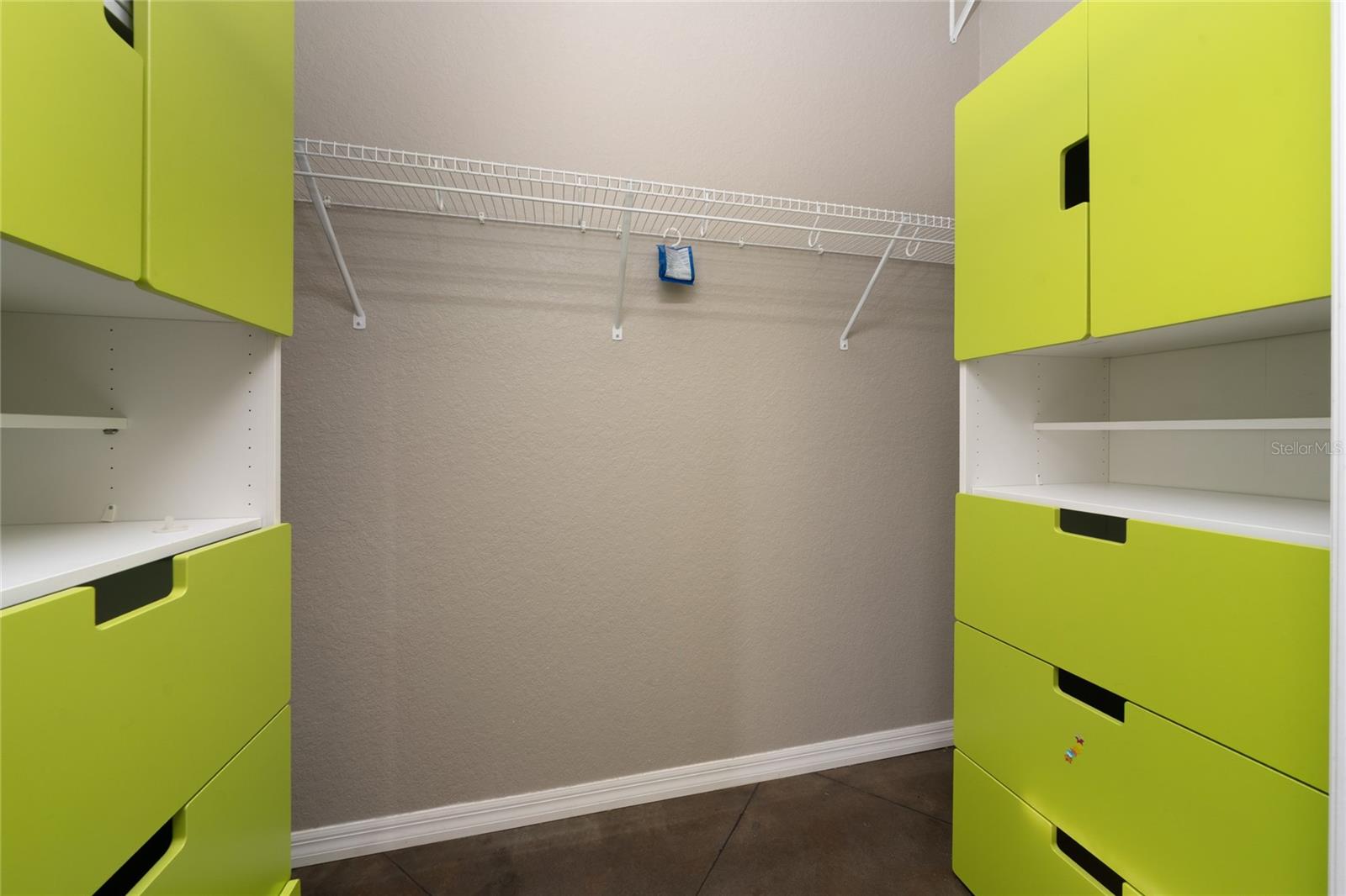 WHISPERING TRAILS PH 02 - Residential