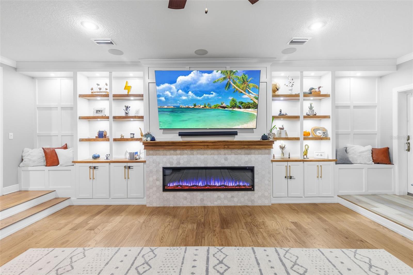 WILLIAMS ACRES UNREC - Residential