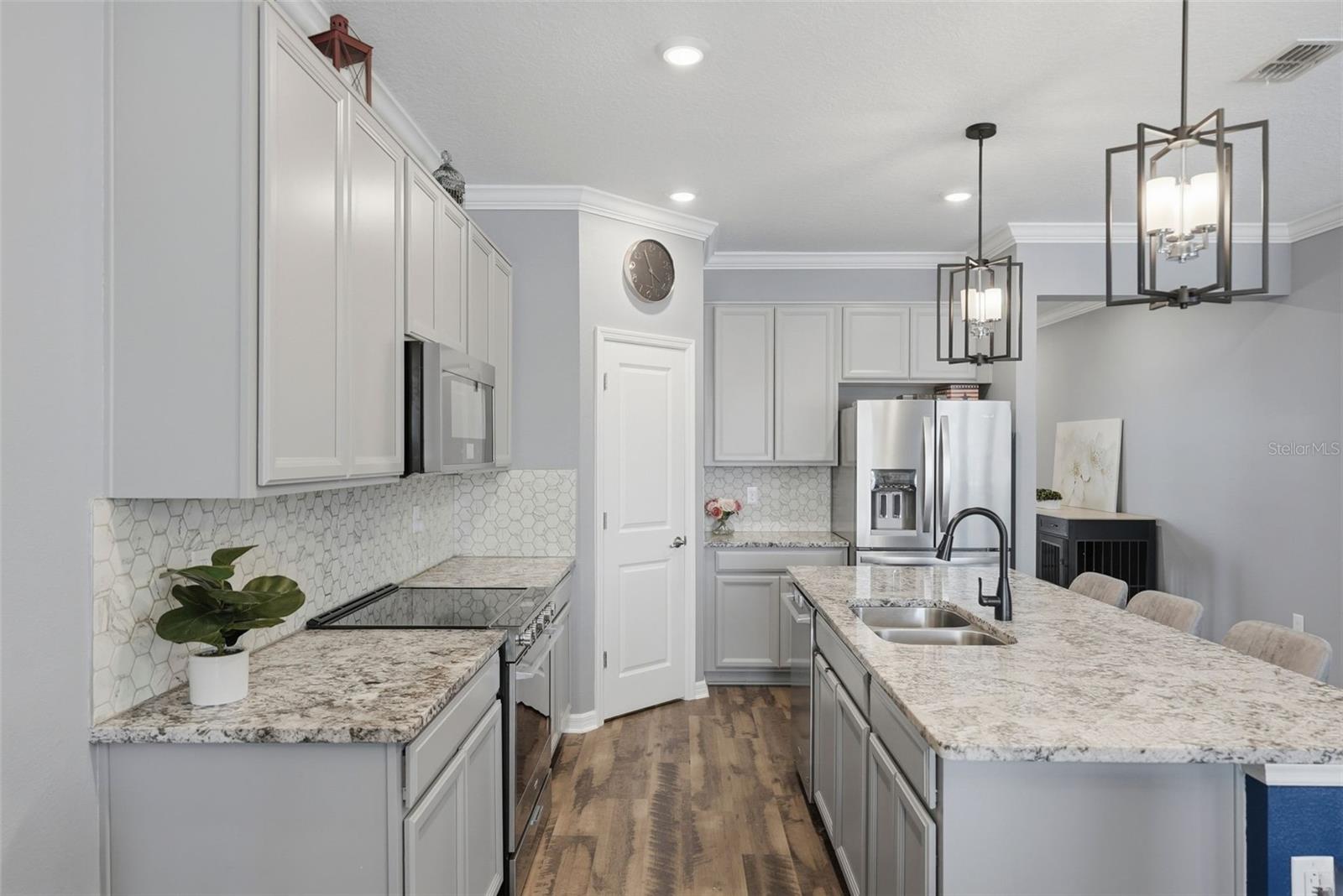 PROVIDENCE RESERVE - Residential