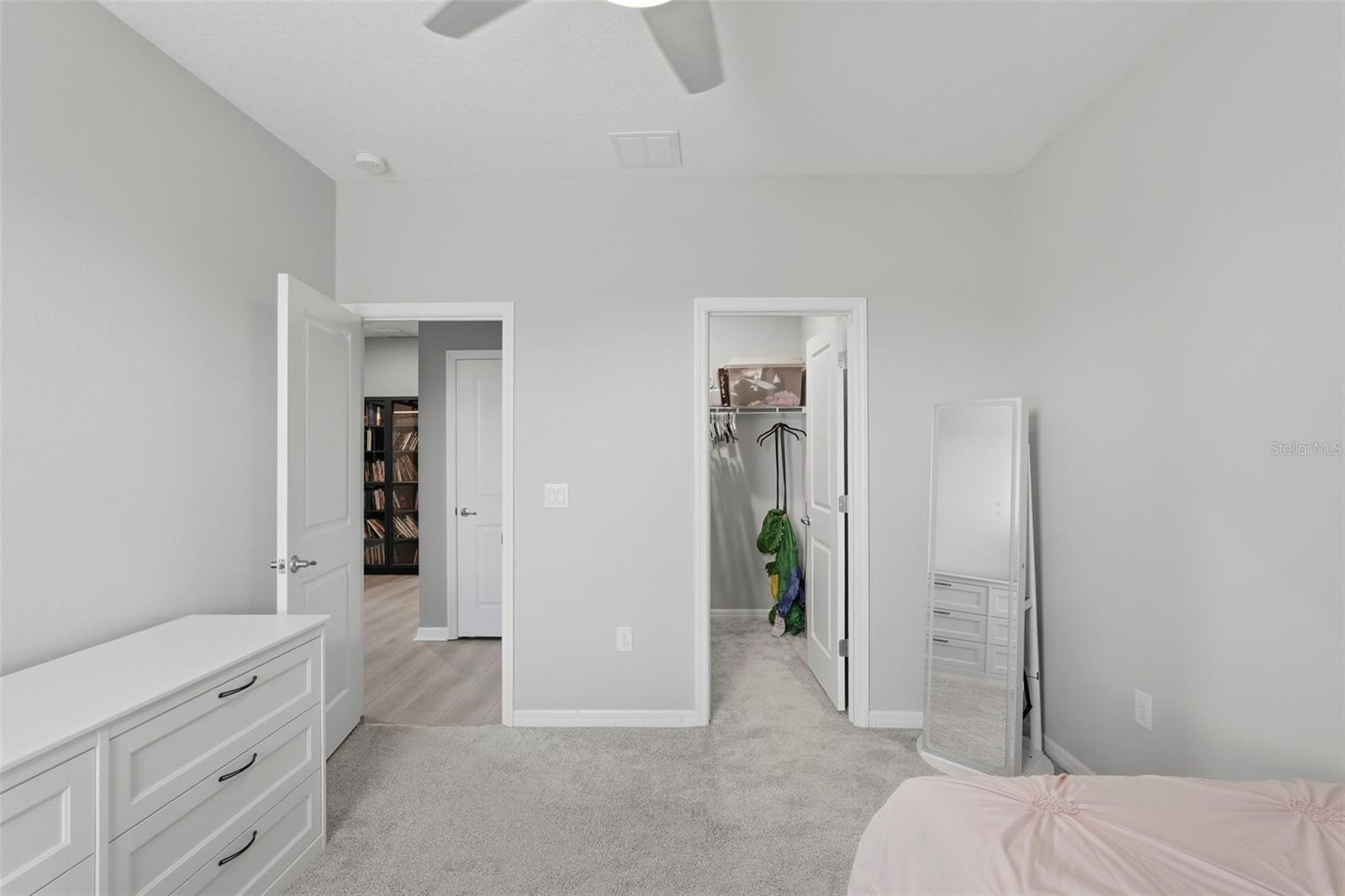 PROVIDENCE RESERVE - Residential