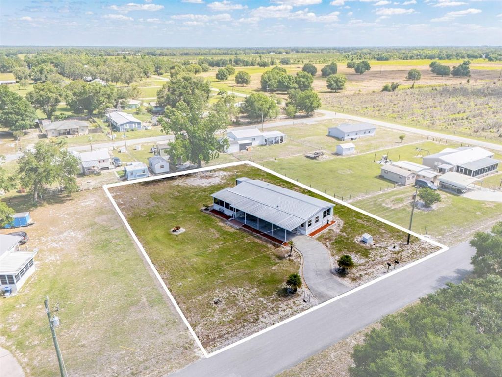 Photo of 1586 NE Grapefruit Street, Arcadia, FL 34266 (MLS # C7525328)