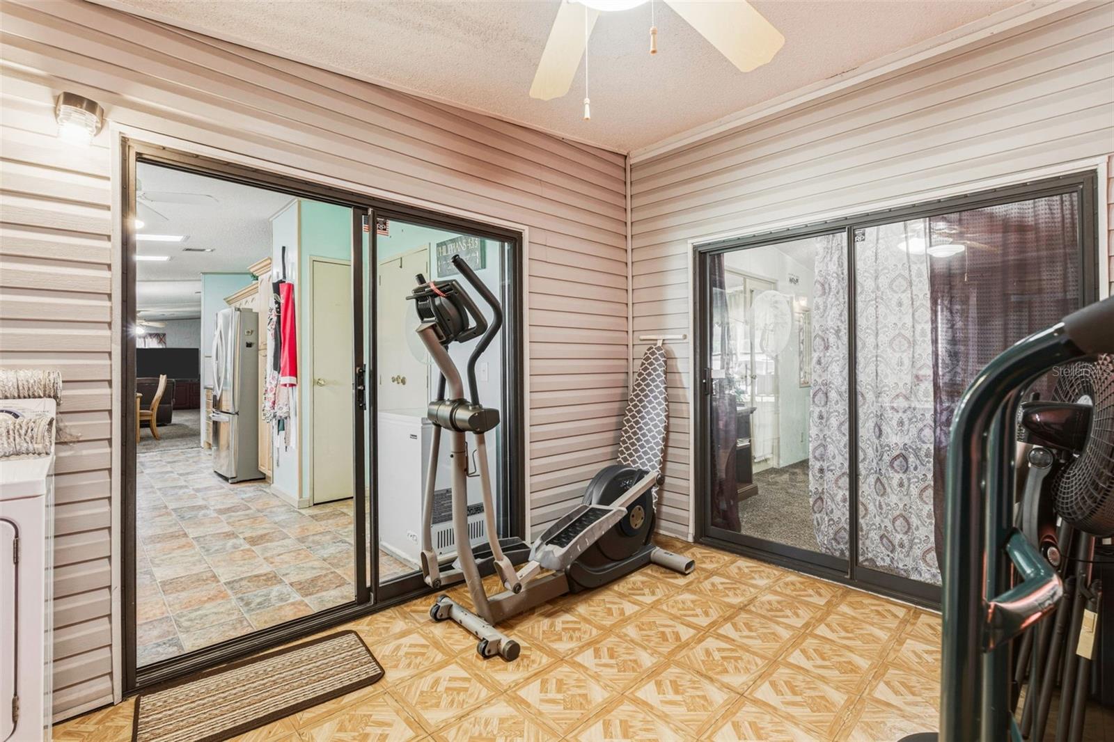 ORANGE PARK ESTATES - Residential