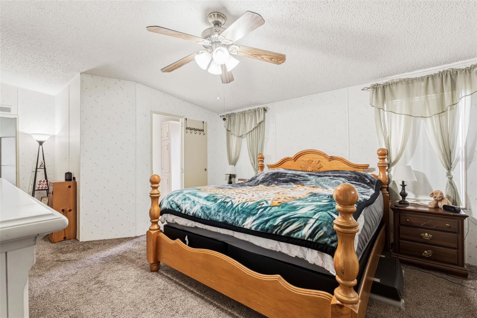 ORANGE PARK ESTATES - Residential