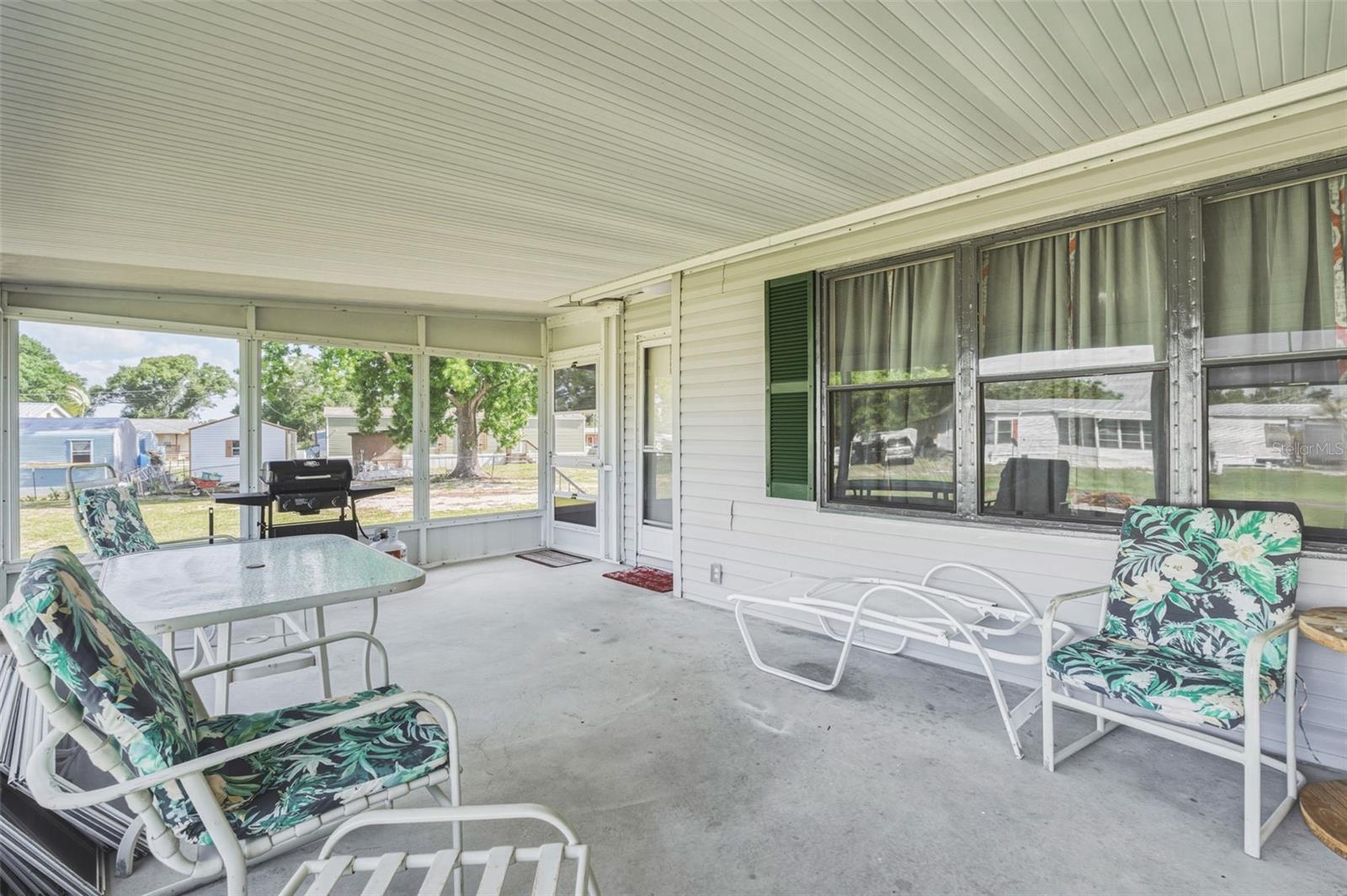 ORANGE PARK ESTATES - Residential