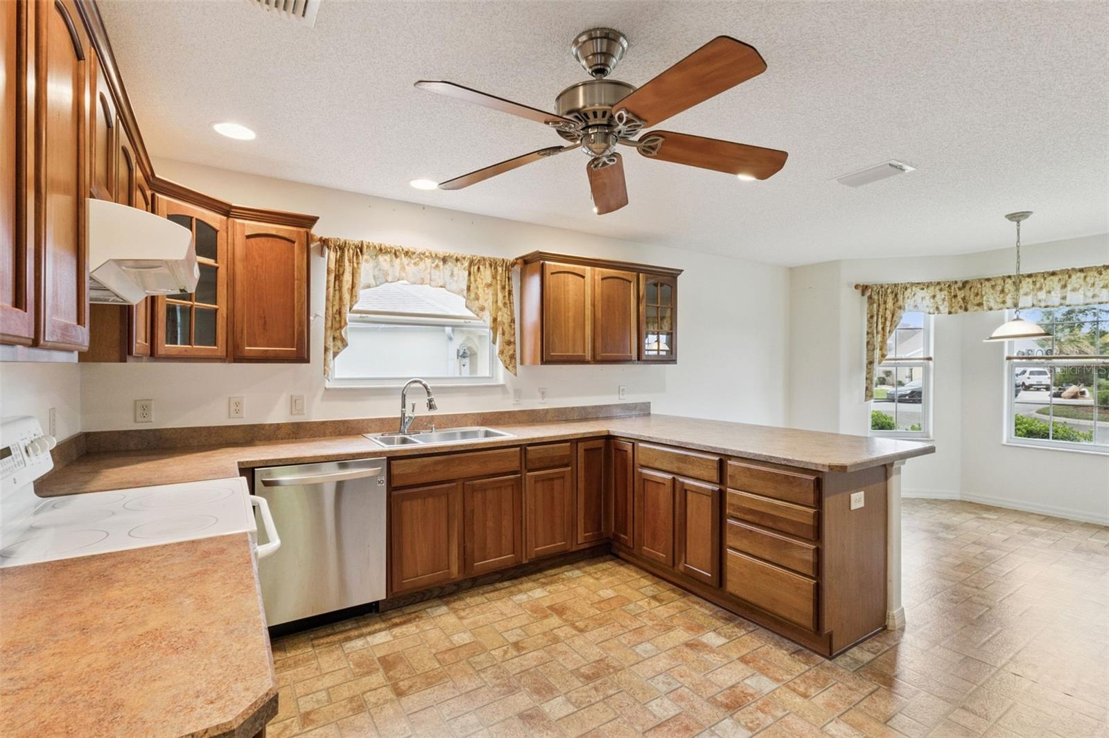 VILLAGES/SUMTER - Residential