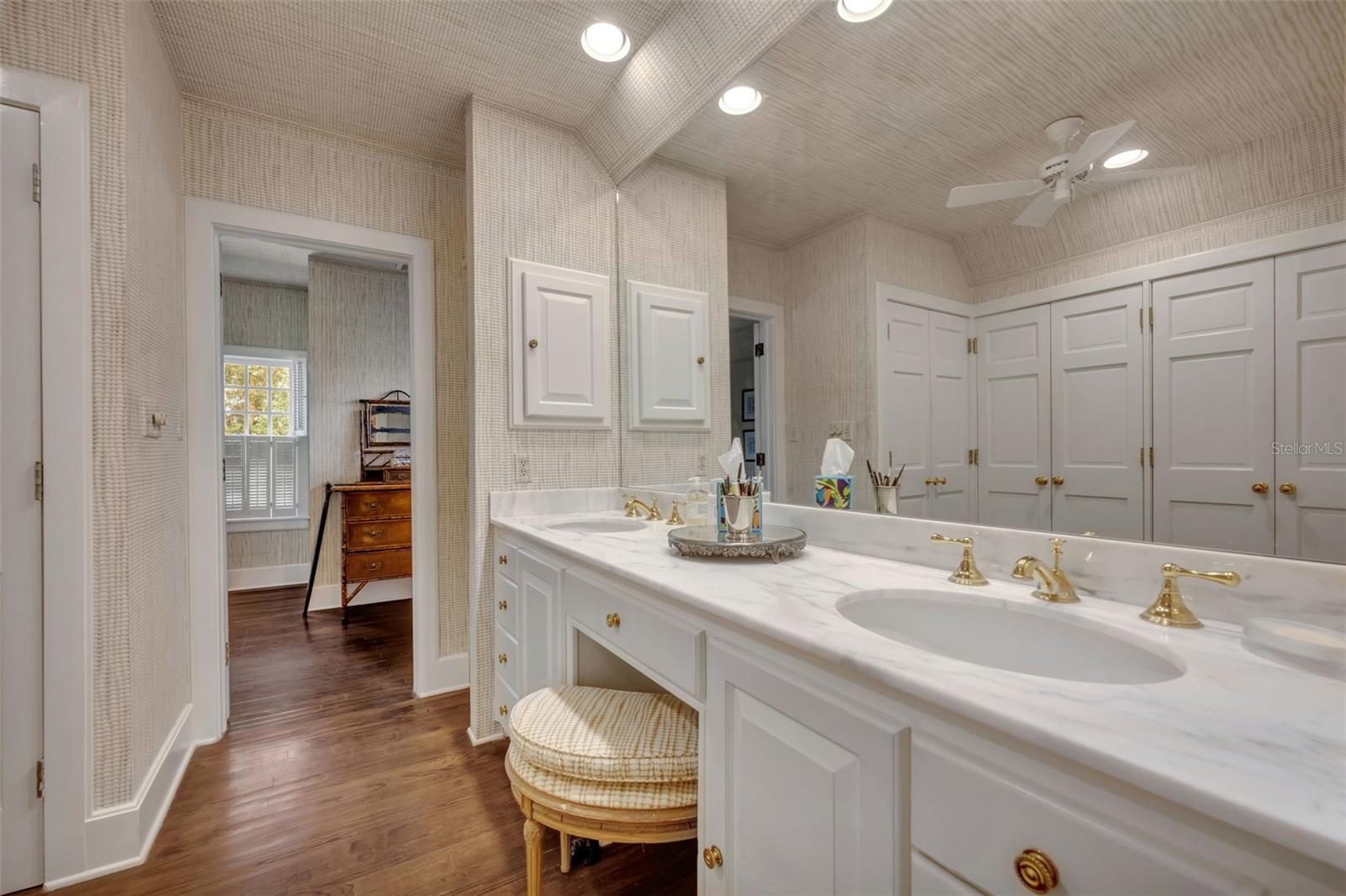 DYER SUSAN RESUB - Residential