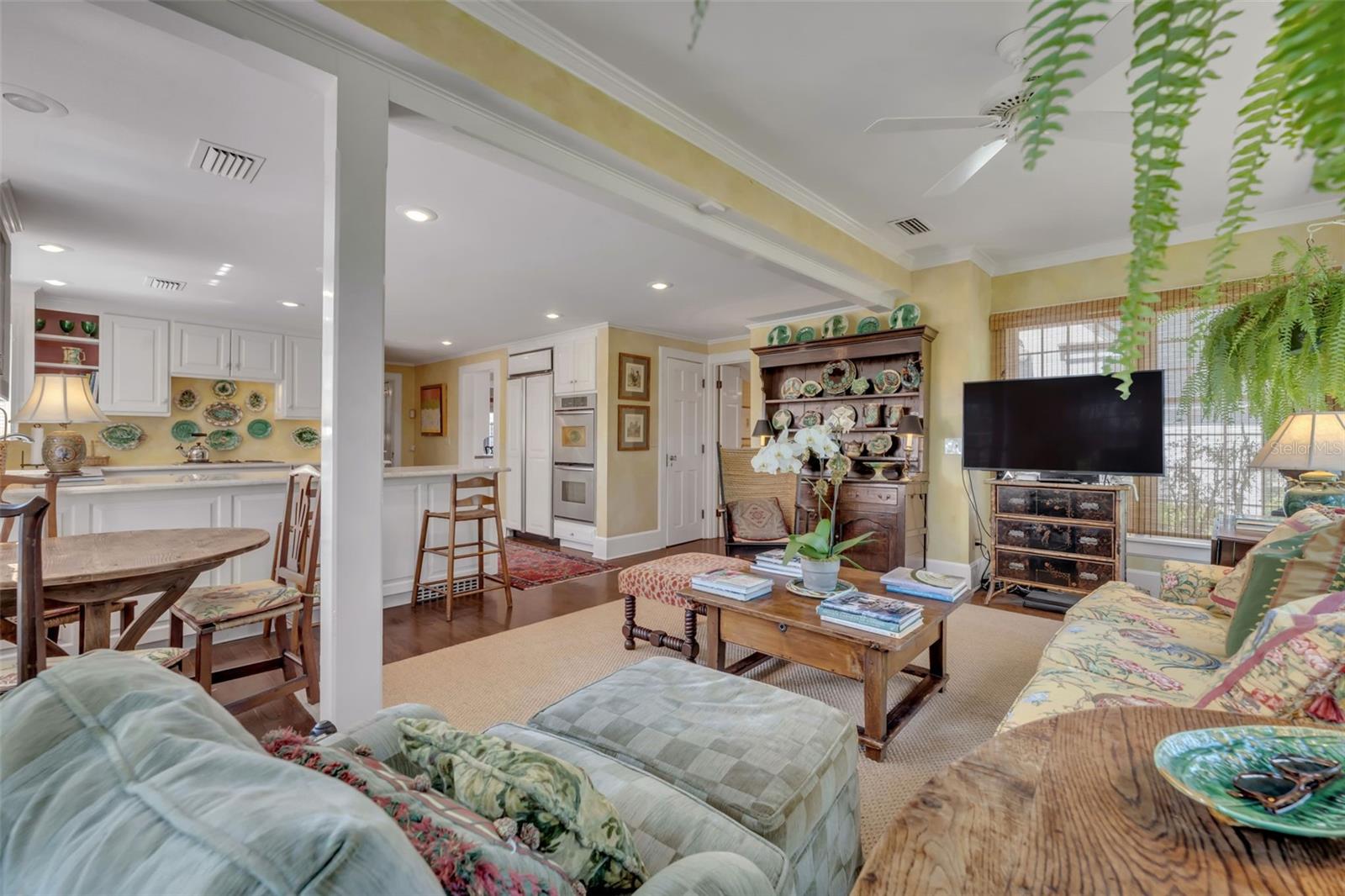 DYER SUSAN RESUB - Residential