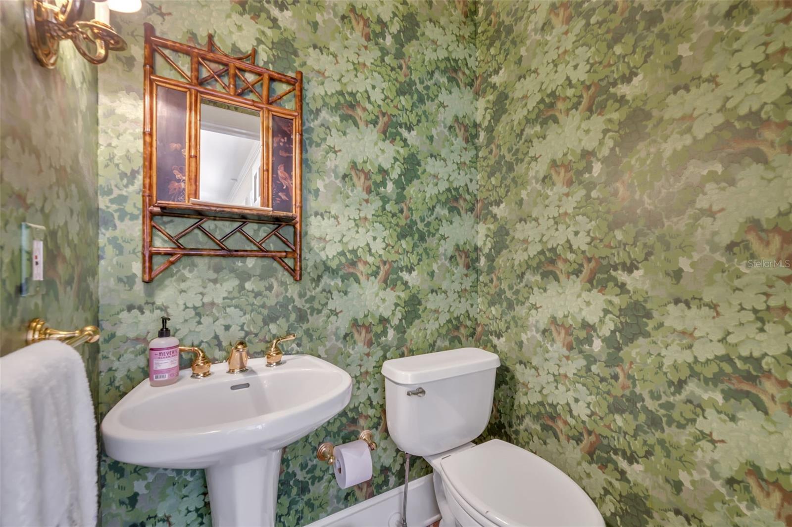 DYER SUSAN RESUB - Residential