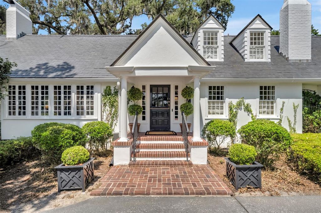 Photo of 887 Georgia Avenue, Winter Park, FL 32789 (MLS # O6331715)