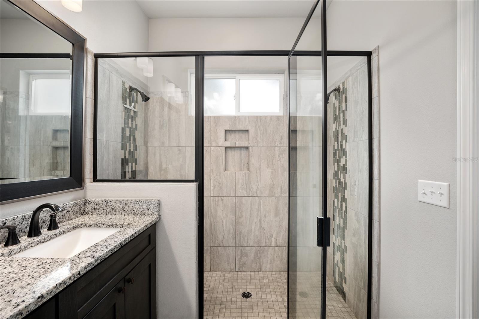 OAKMONT - Residential