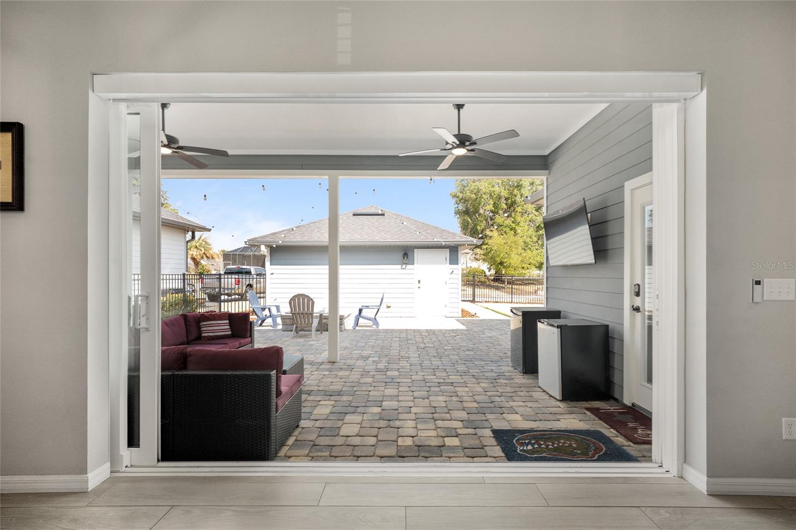 OAKMONT - Residential