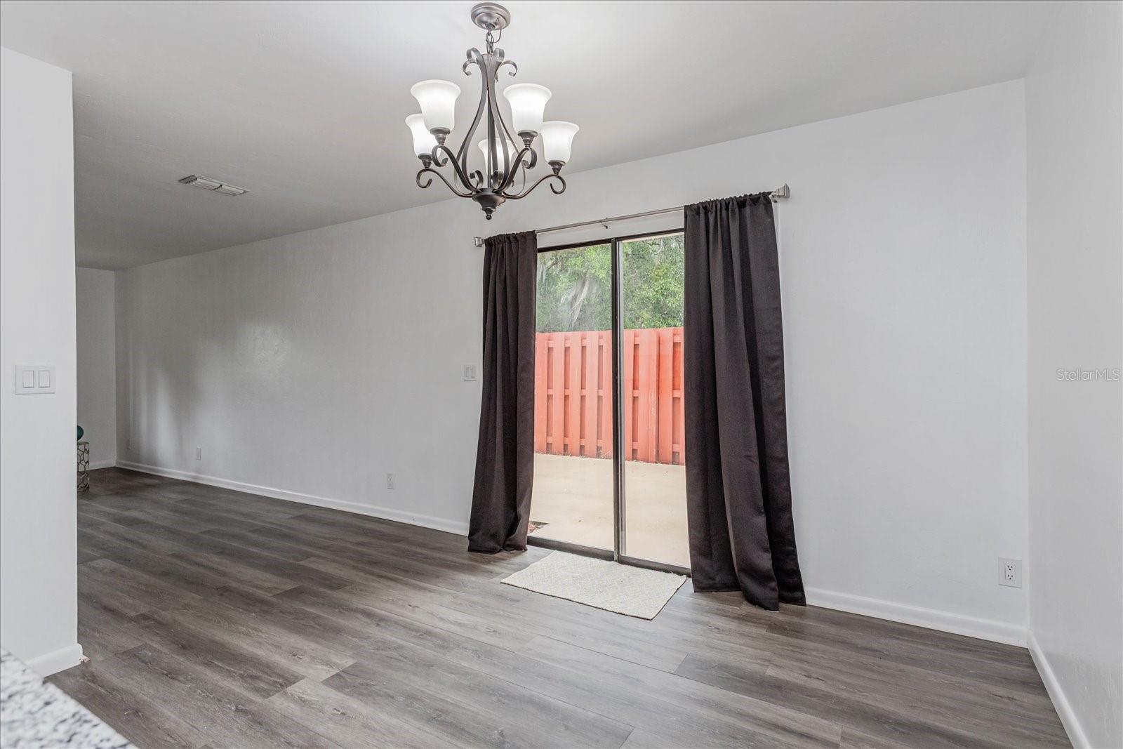 FOUNTAINBLEAU ROYALLE - Residential