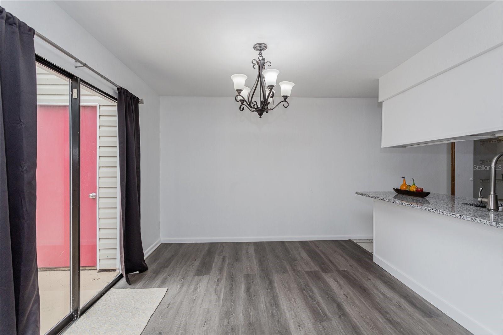 FOUNTAINBLEAU ROYALLE - Residential